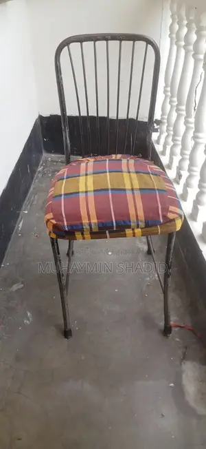 লোহার/ষ্টীল বডী চেয়ার ৪টী