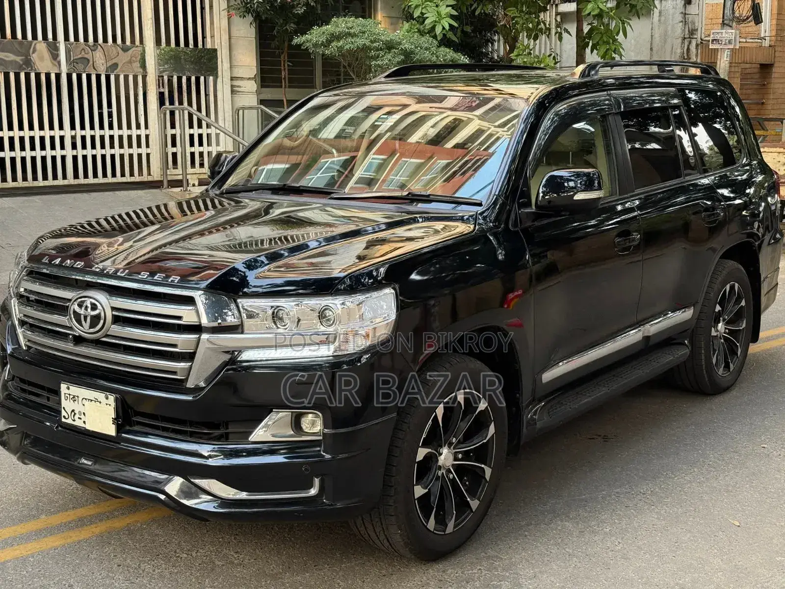 Toyota Land Cruiser 4.5 V8 VXR 2015 কালো
