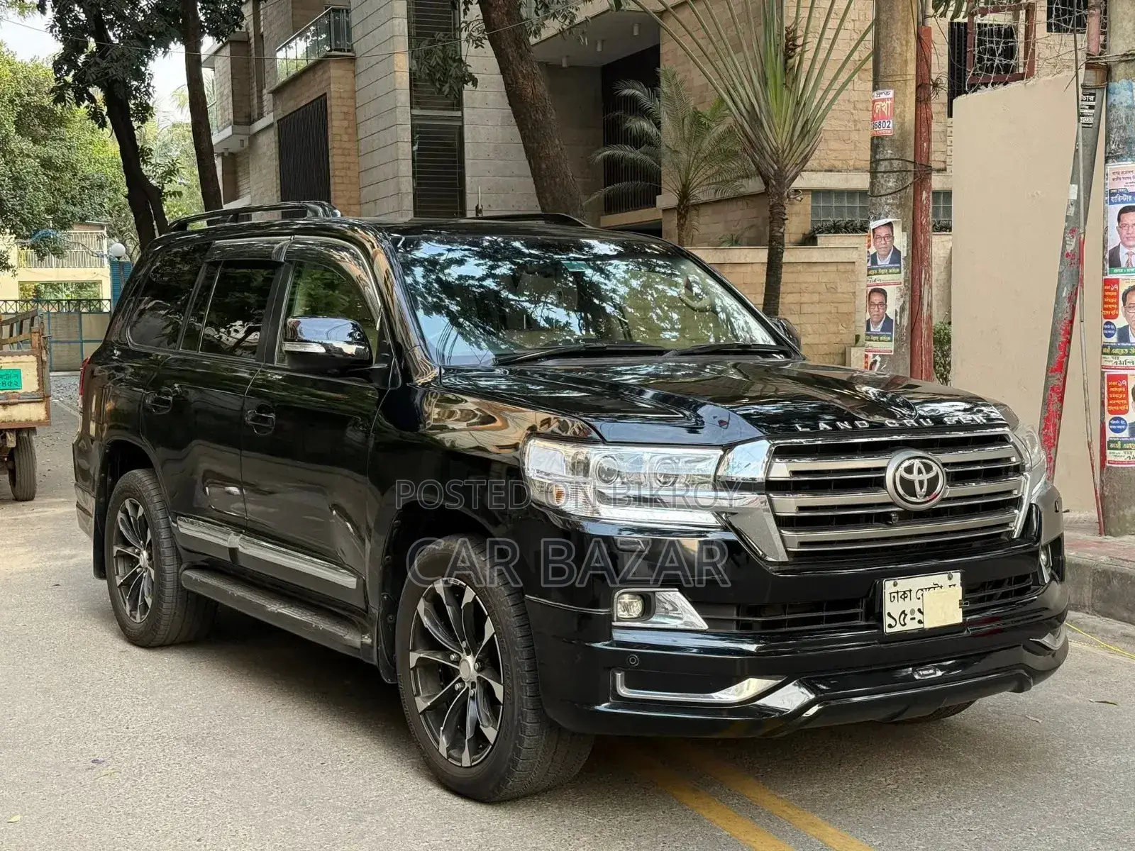 Toyota Land Cruiser 4.5 V8 VXR 2015 কালো