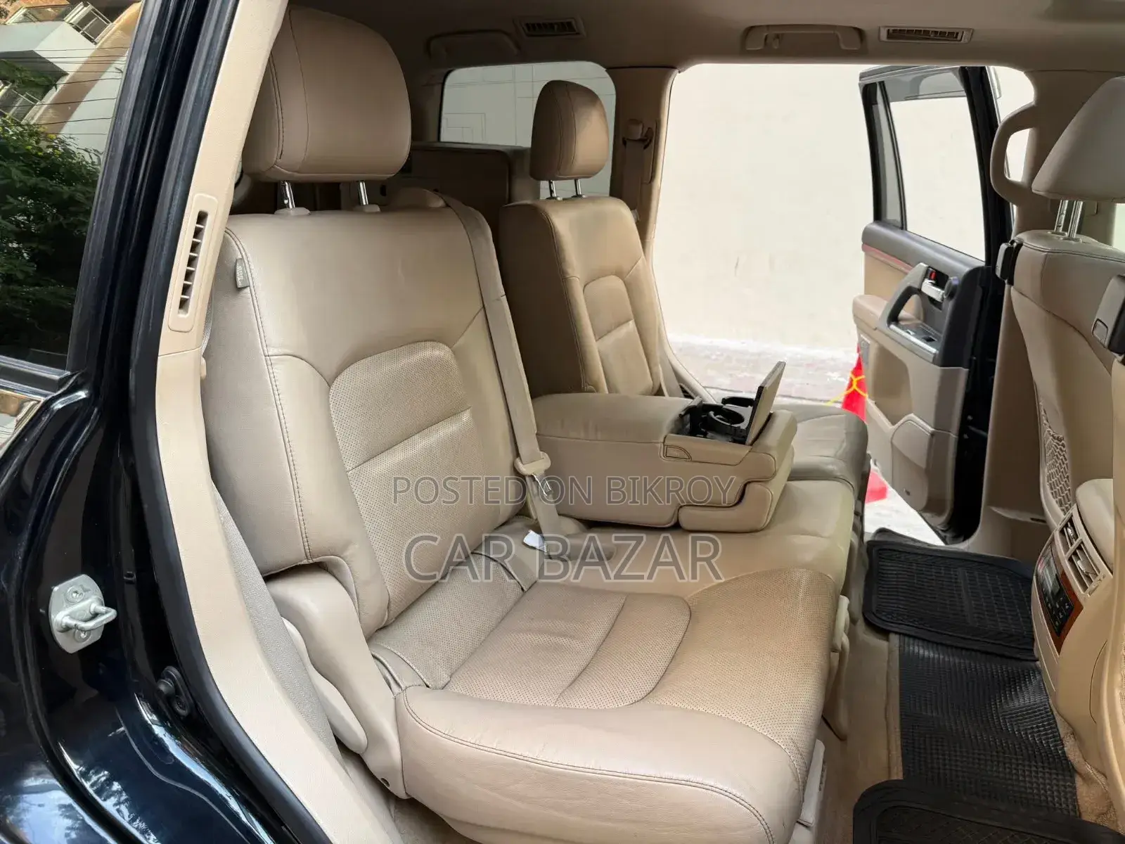 Toyota Land Cruiser 4.5 V8 VXR 2015 কালো