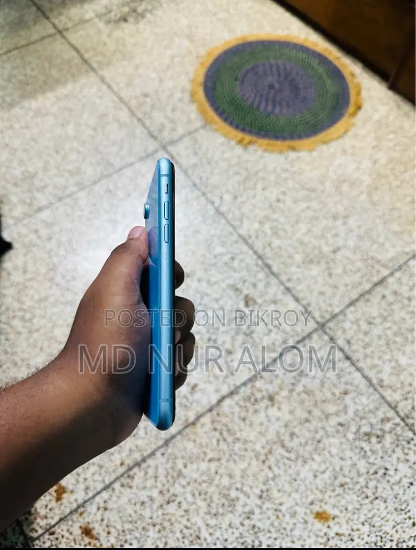 Apple iPhone XR 64 GB Blue