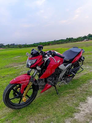 TVS Apache RTR 160 4V 2022 রেড