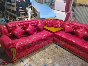 Get eye-catching sofas at wholesale rates from our factory