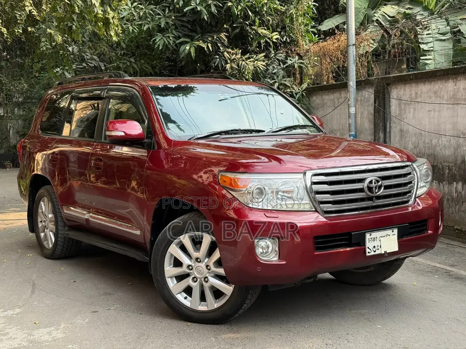Toyota Land Cruiser 4.5 V8 VXR 2012 Maroon