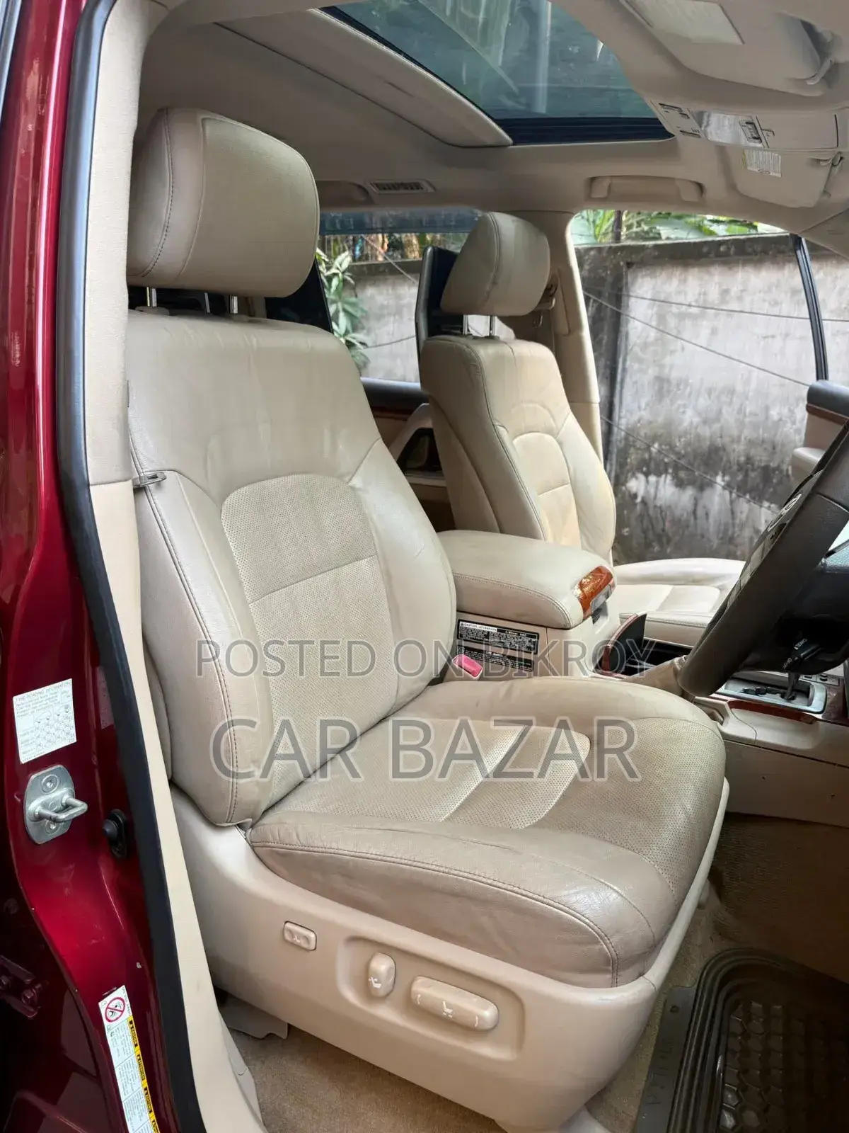 Toyota Land Cruiser 4.5 V8 VXR 2012 Maroon