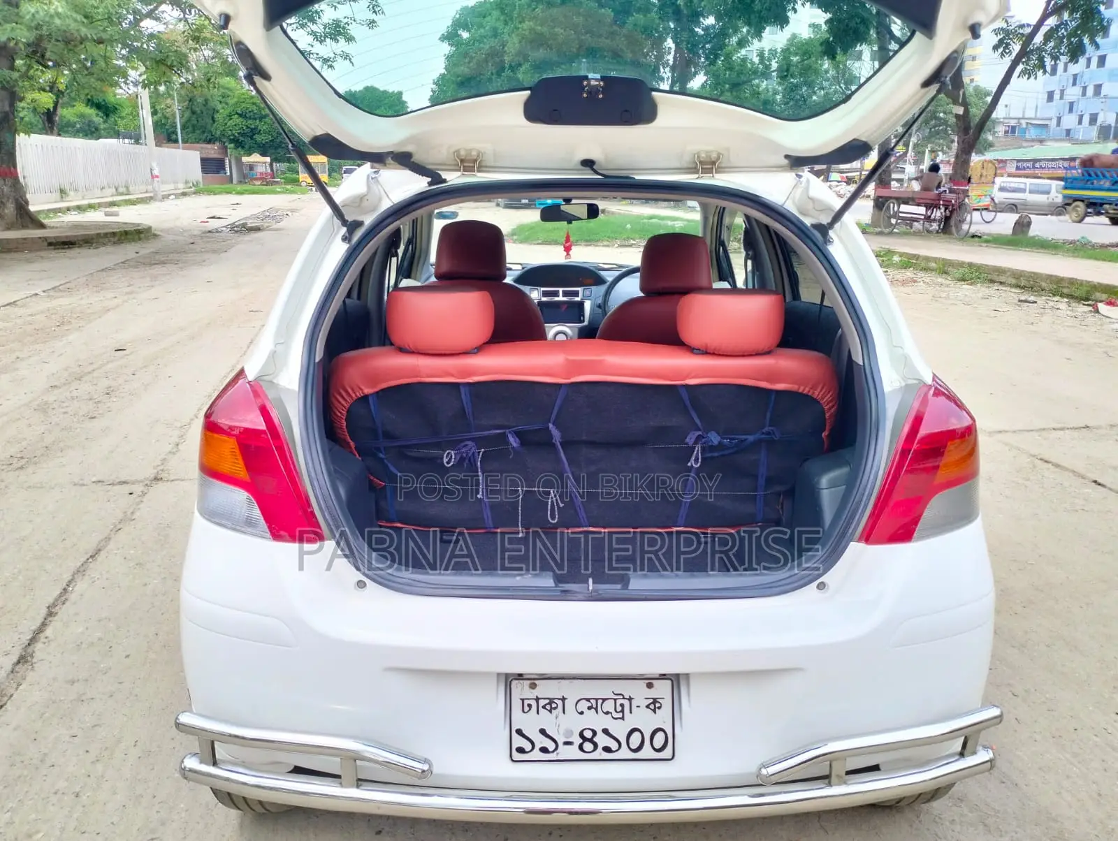 Toyota Vitz 2009 White