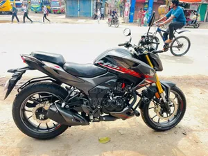 Honda Hornet 2025 Black