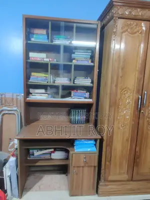 বুক শেলফ (সংযুক্ত স্টাডি ডেস্ক)