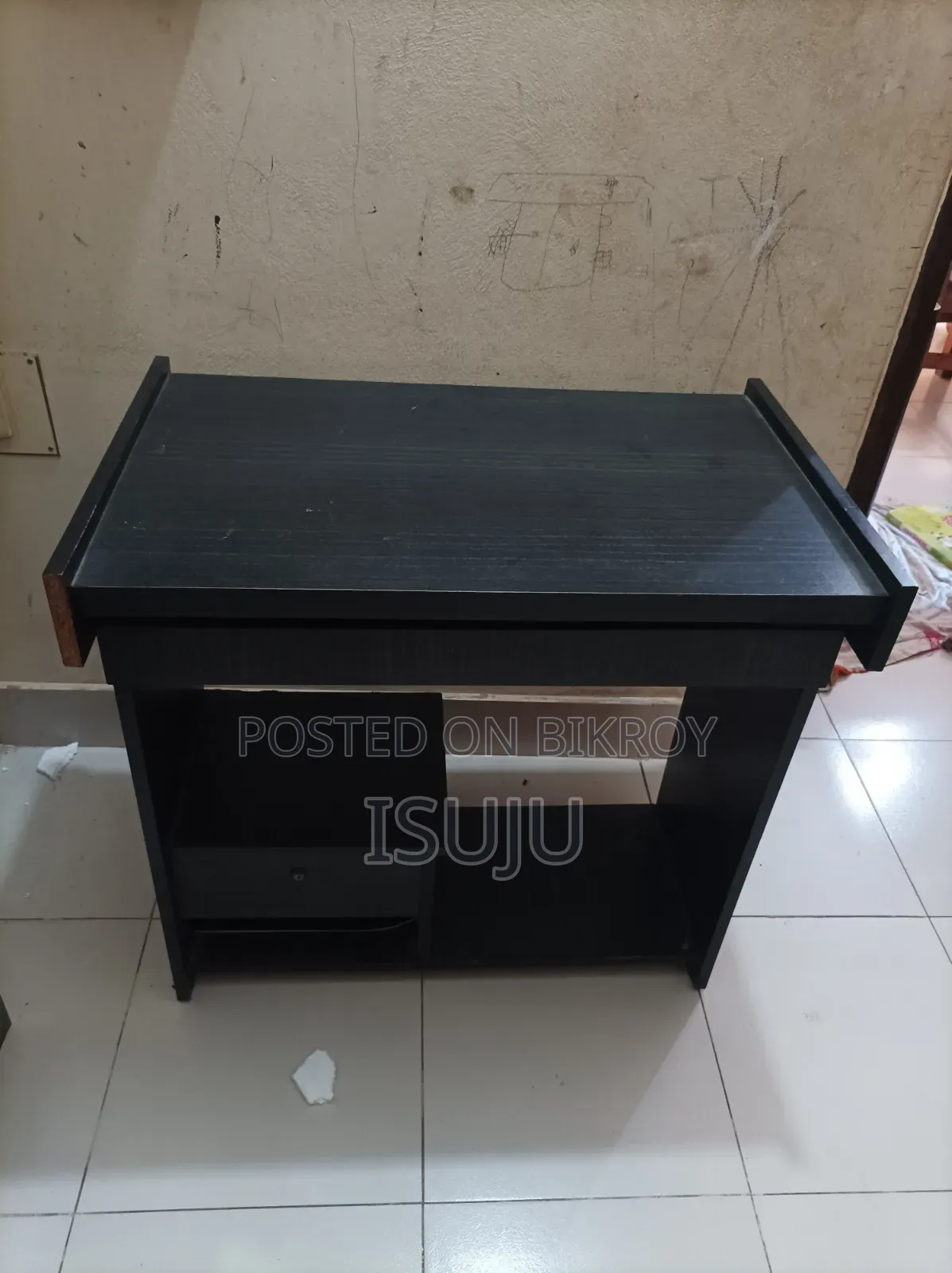 Used Wooden Table