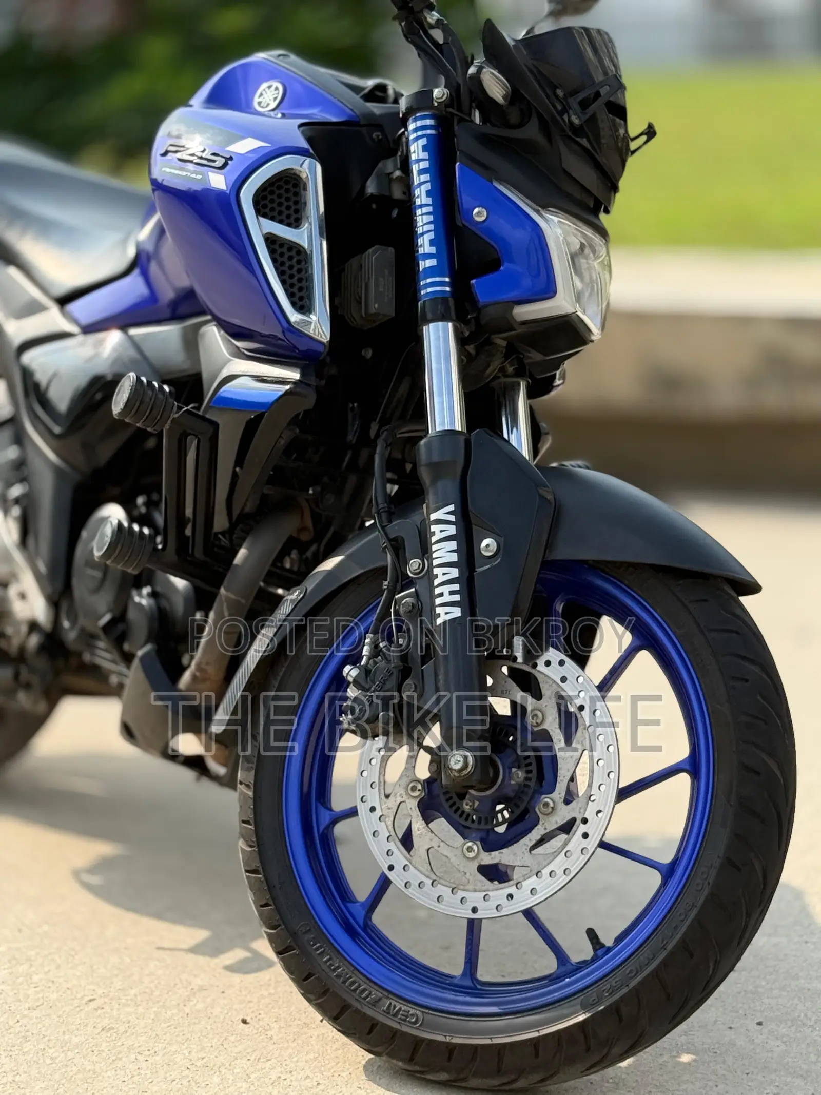 Yamaha FZ 2025 Blue