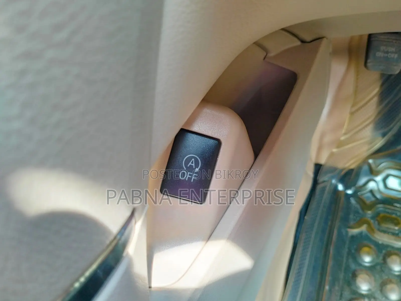 Toyota Premio 2015 Maroon