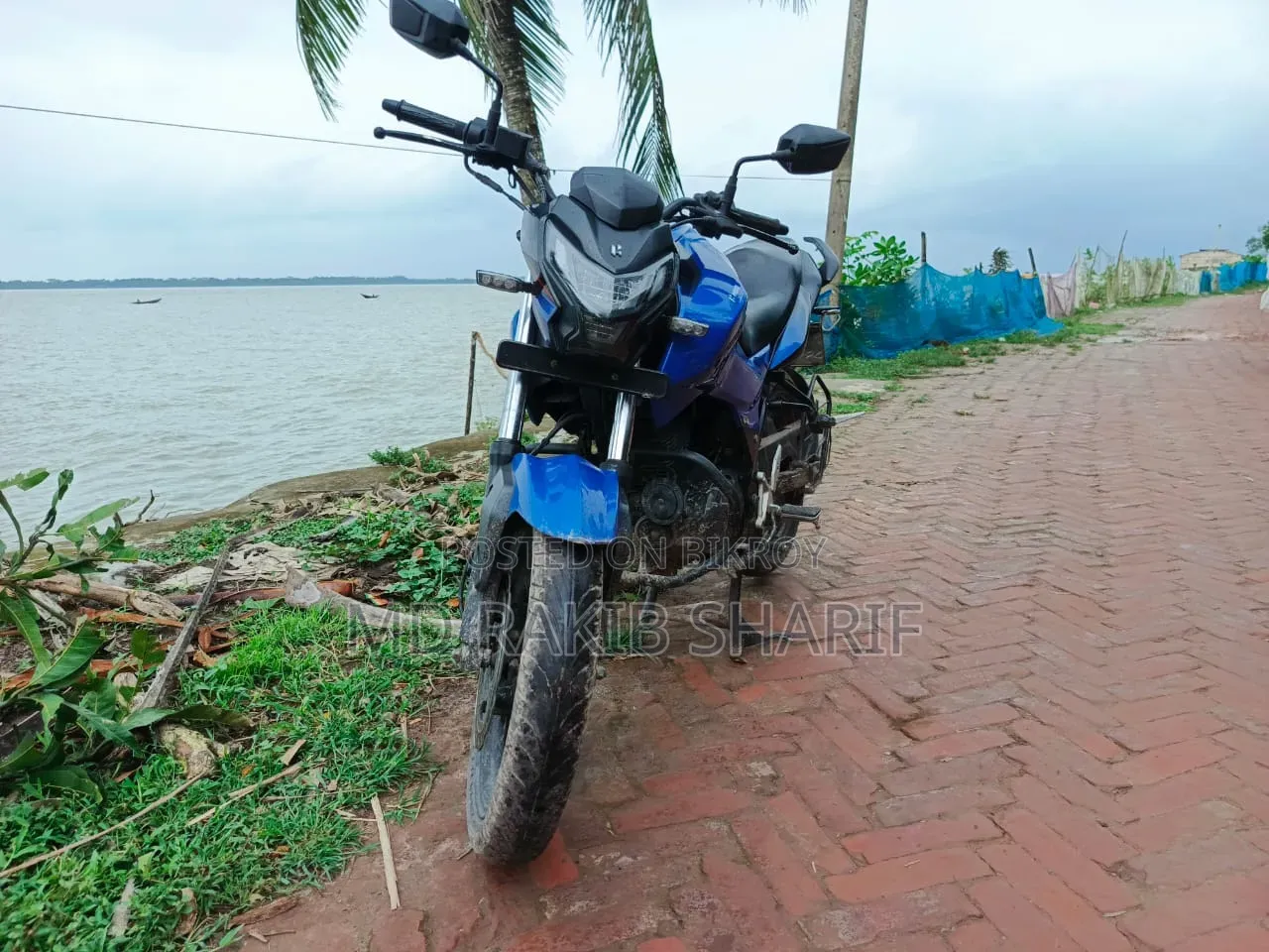 Hero Thriller 160R 2022 Blue