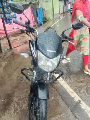 Honda CB 2017 Black
