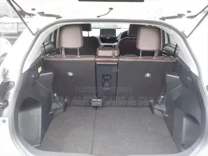 Toyota Yaris Cross 1.5 Hybrid FWD 2022 Pearl