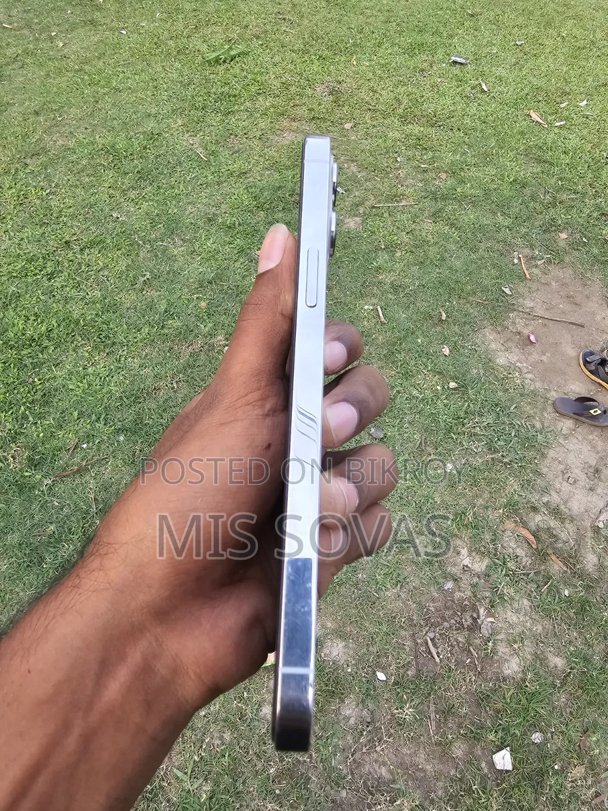 অ্যাপল আইফোন ১২ প্রো ম্যাক্স ১২৮ জিবি হোয়াইট
