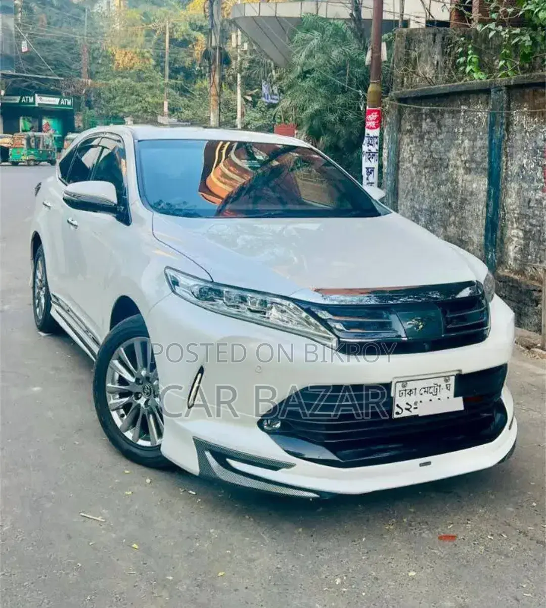 Toyota Harrier 2.0 2019 Pearl
