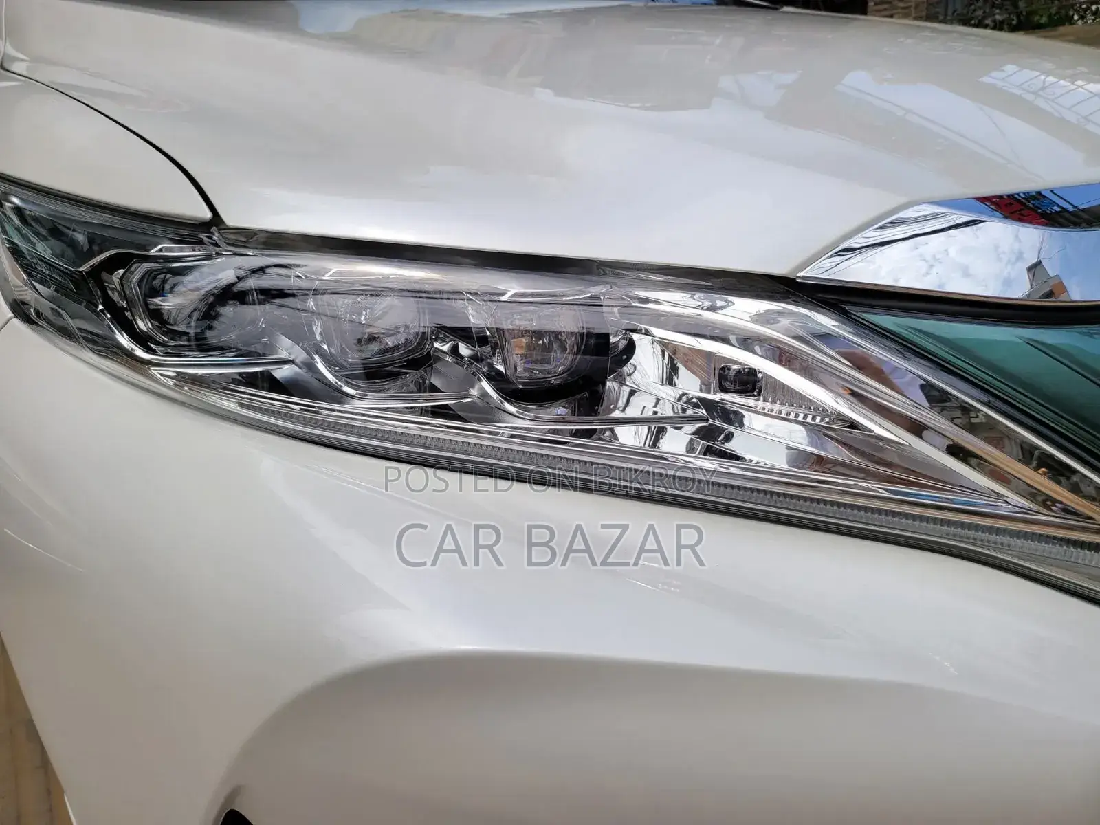 Toyota Harrier 2.0 2019 Pearl