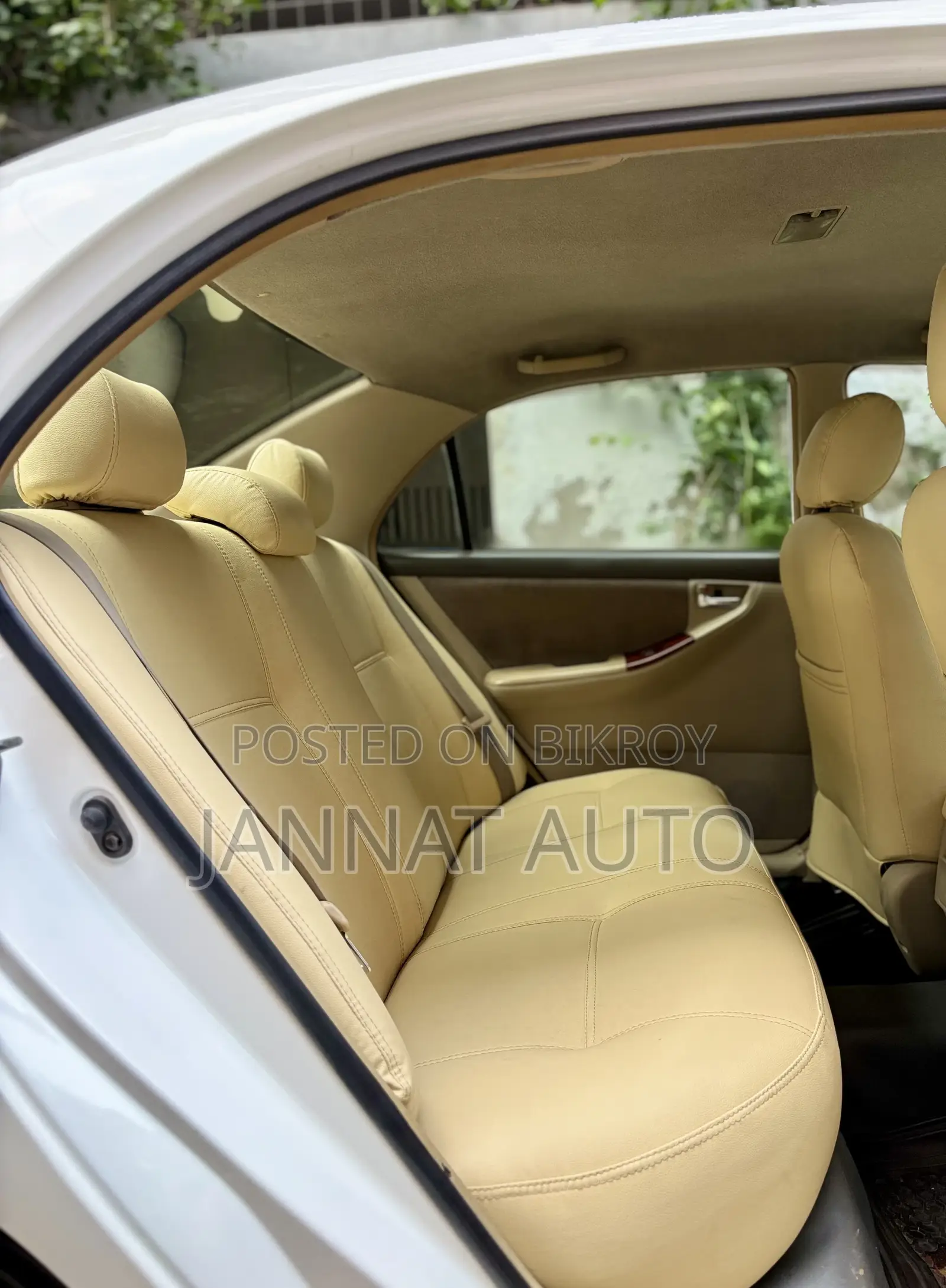Toyota Corolla Sedan 2003 White
