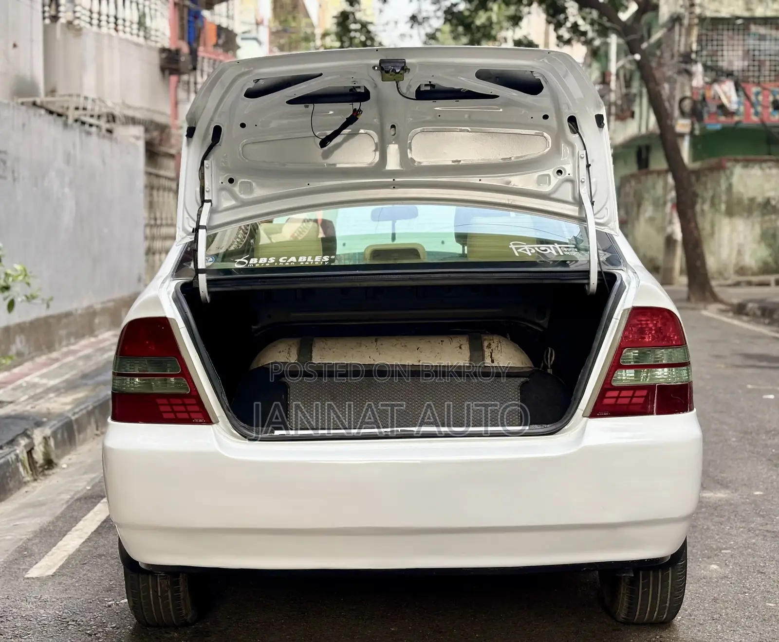 Toyota Corolla Sedan 2003 White