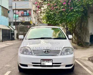 টয়োটা করোলা সেডান ২০০৩ সাদা