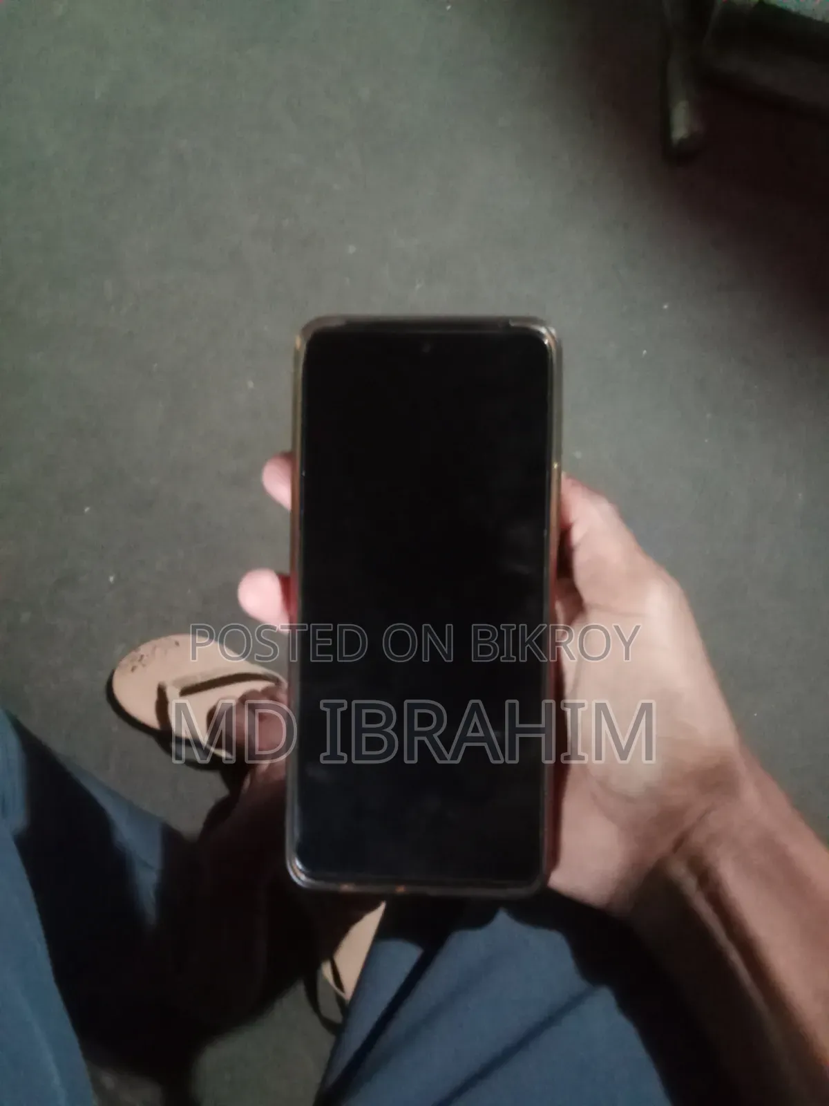 Vivo Y28 8 GB Blue