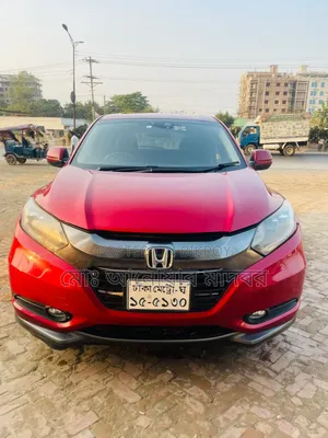 Honda Vezel ১.৫ 2WD ২০১৪ রেড