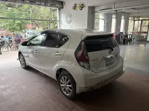 Toyota Aqua 2017 White