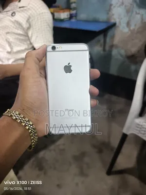 Apple iPhone 6s 32 GB