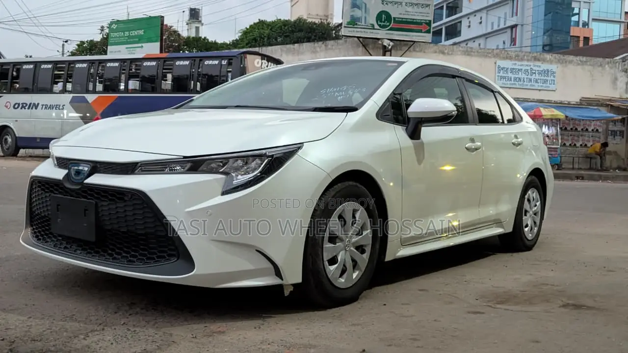 Toyota Corolla APEX SE 2021 Pearl