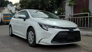Toyota Corolla APEX SE 2021 Pearl