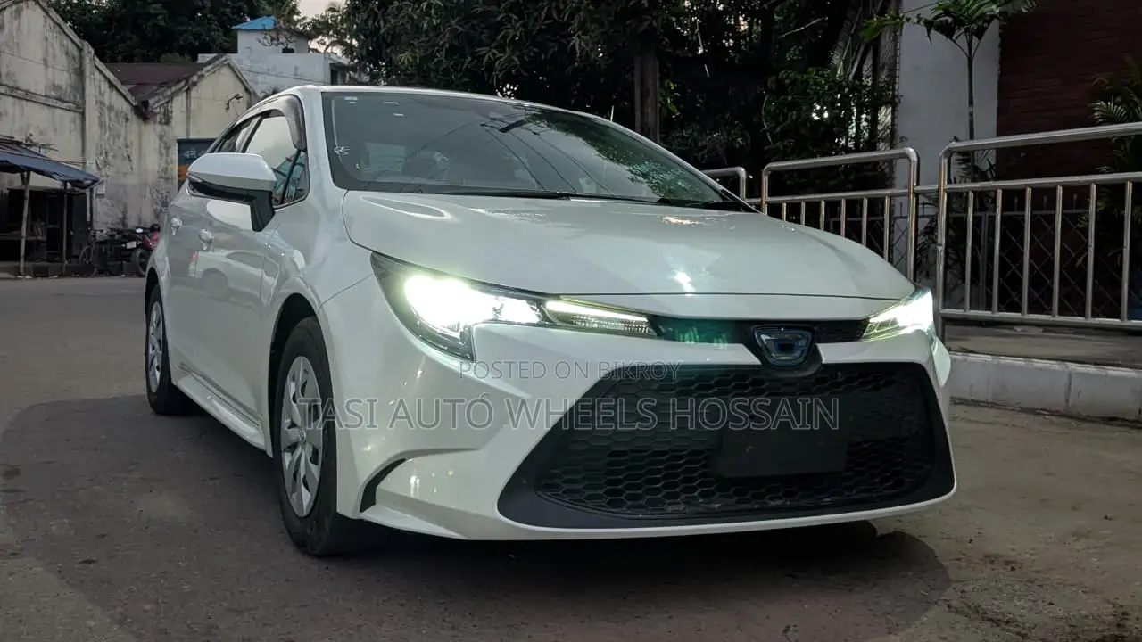 Toyota Corolla APEX SE 2021 Pearl