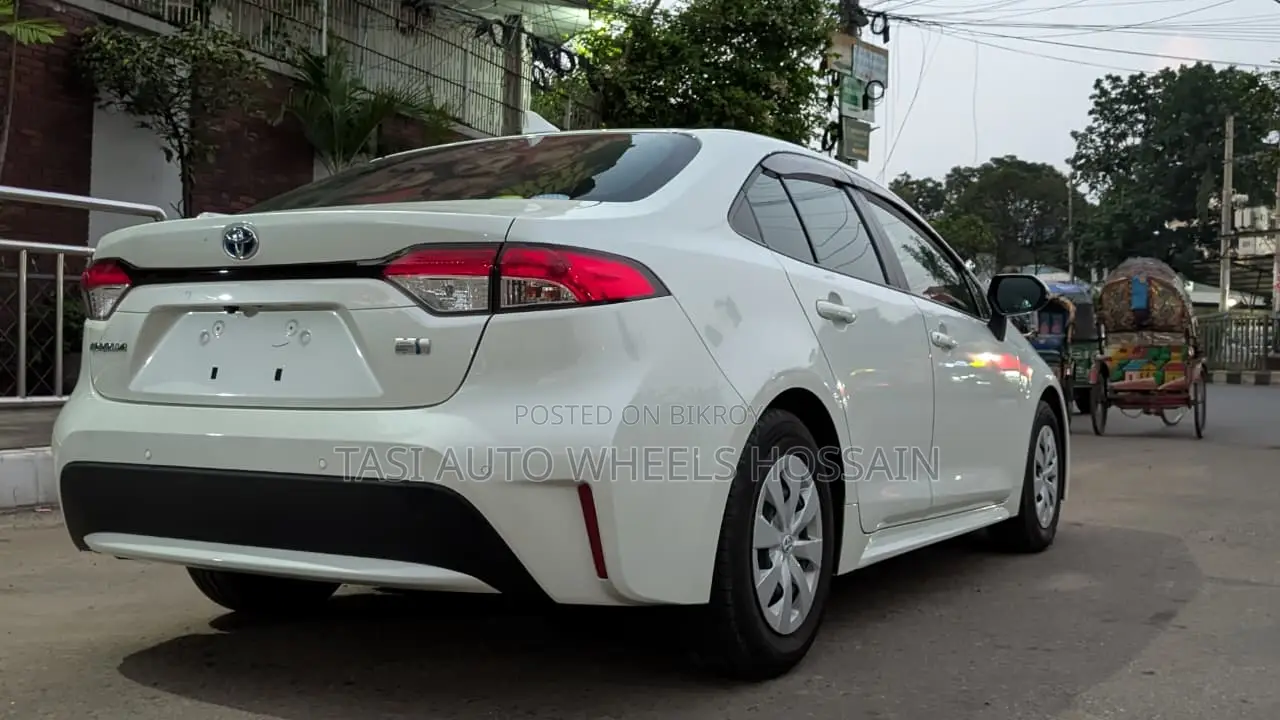 Toyota Corolla APEX SE 2021 Pearl