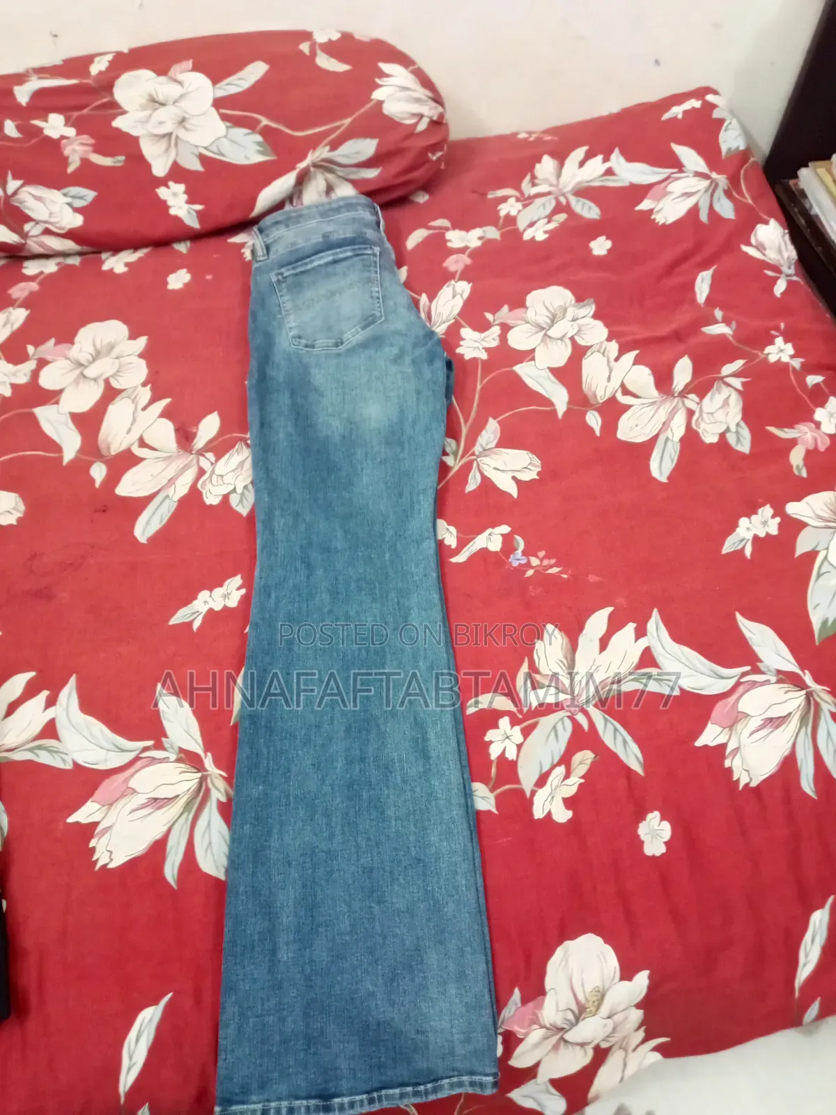 Bootcut Jeans Pant