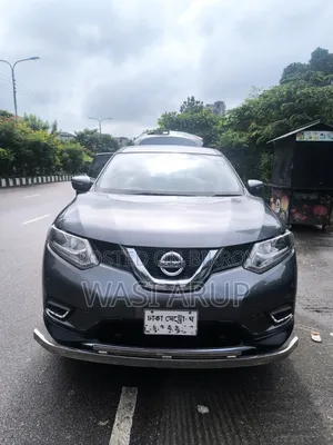 নিসান এক্স-ট্রেইল ২.০ হাইব্রিড এফডব্লিউডি ২০১৫ গ্রে