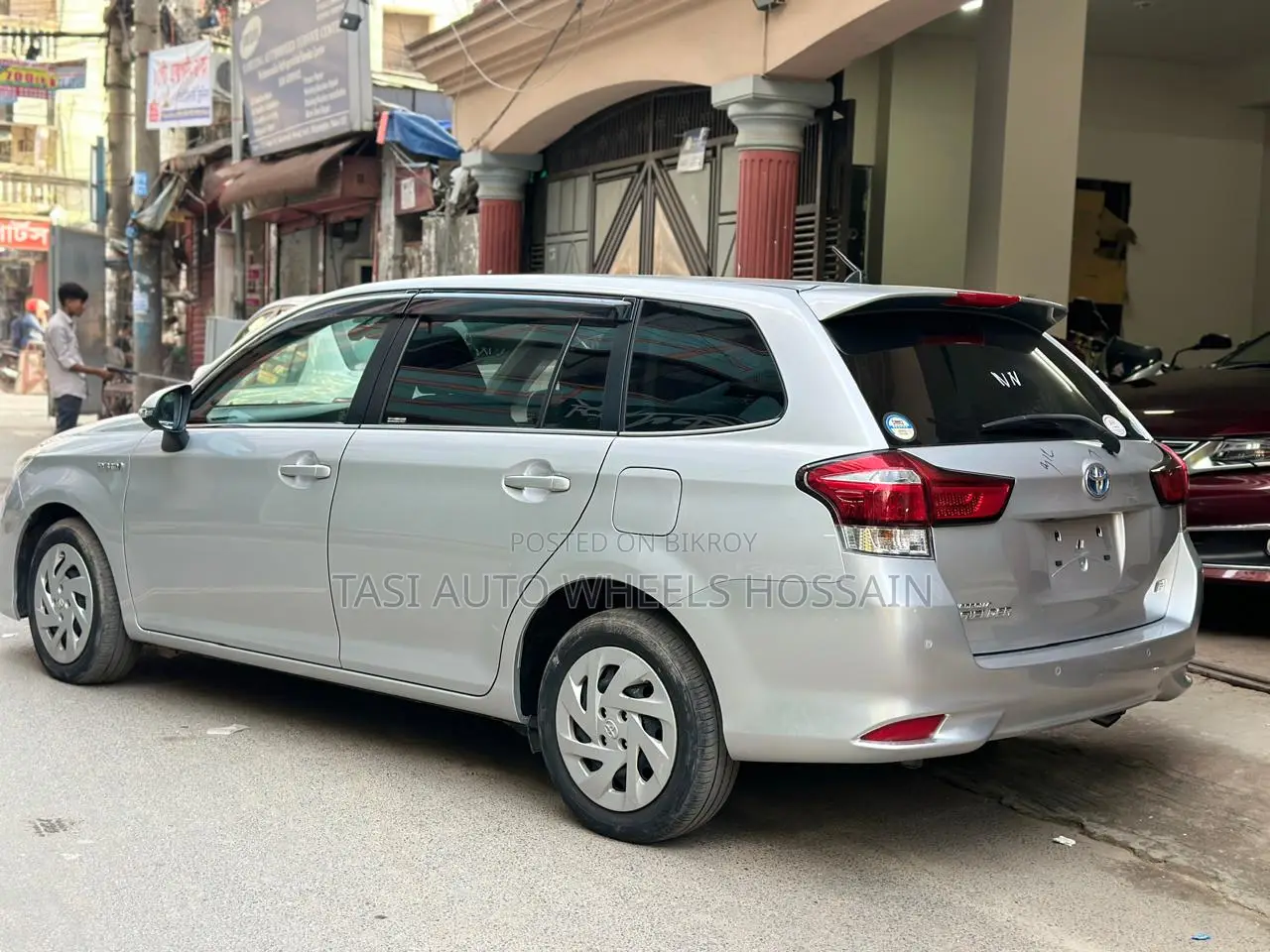 Toyota Corolla Fielder 1.5 Hybrid FWD 2020 Silver