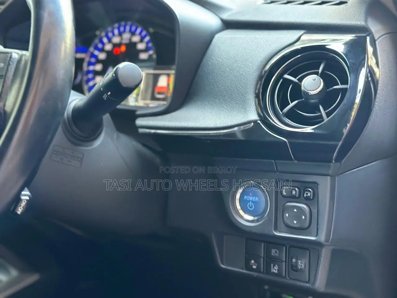 Toyota Corolla Fielder 1.5 Hybrid FWD 2020 Silver