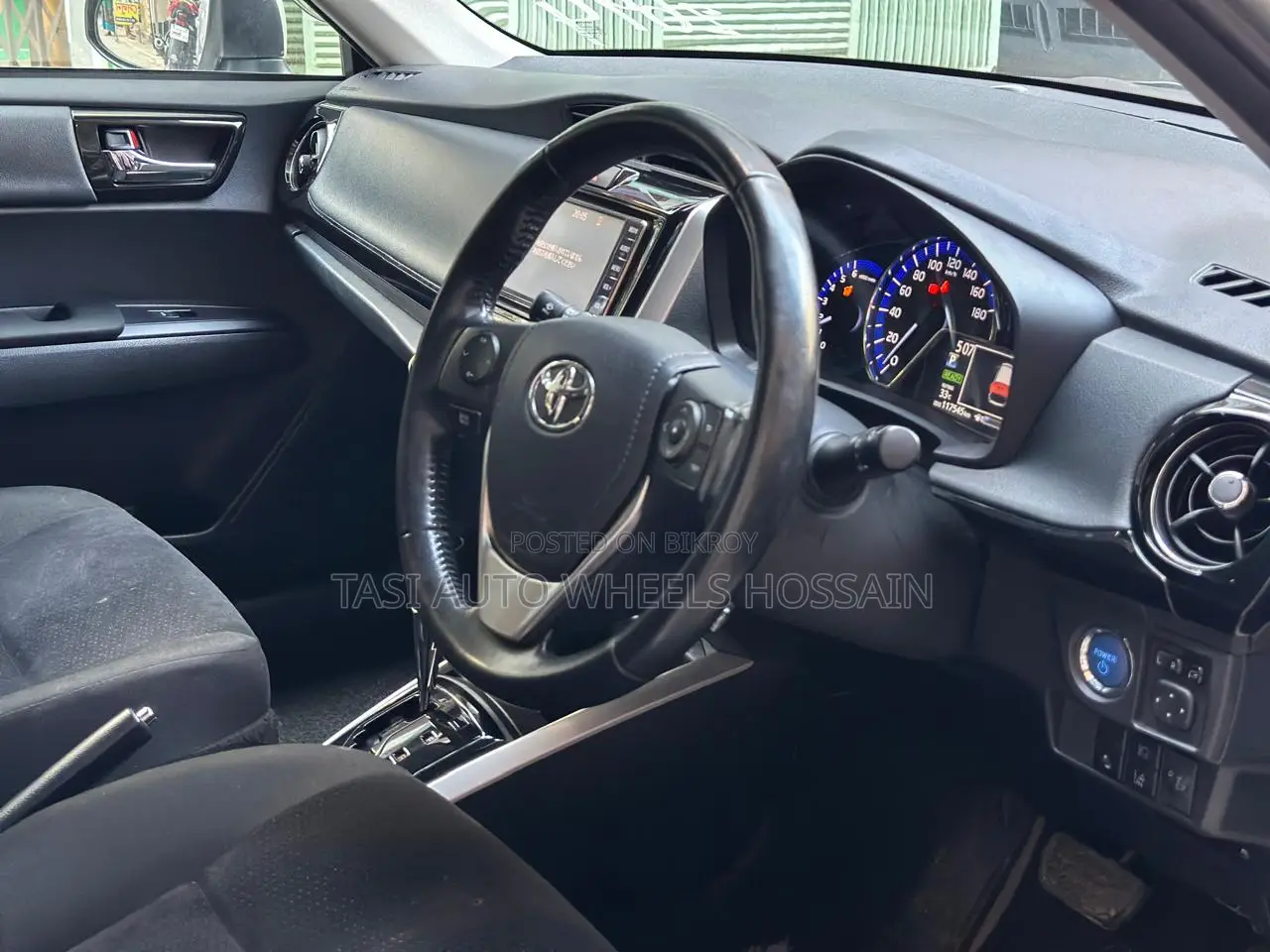 Toyota Corolla Fielder 1.5 Hybrid FWD 2020 Silver