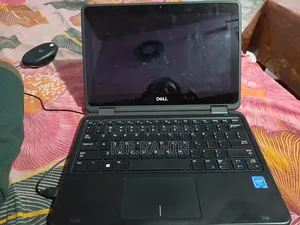 Laptop Dell Latitude 3180 8GB Intel SSD 128GB