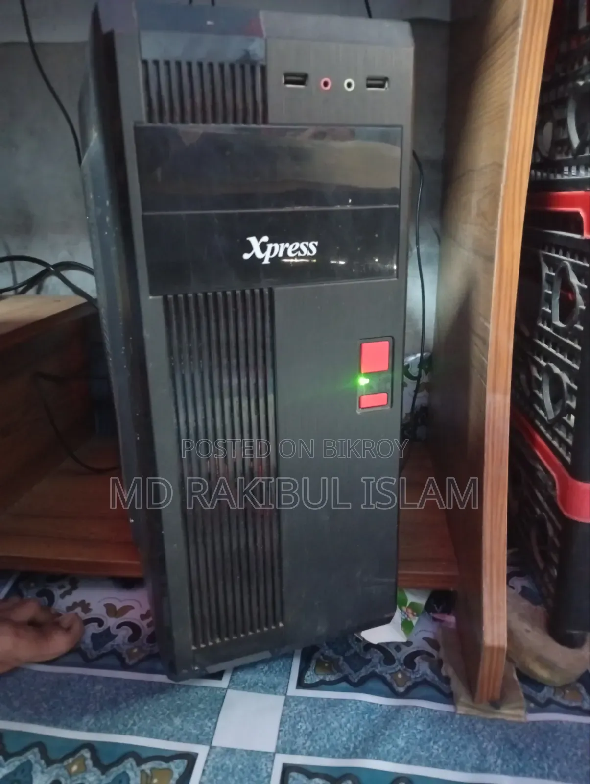 গিগাবাইট GA-H110MSTX-HD3-ZK ৮জিবি ইন্টেল কোর আই৭ এসএসডি ৫০০জিবি