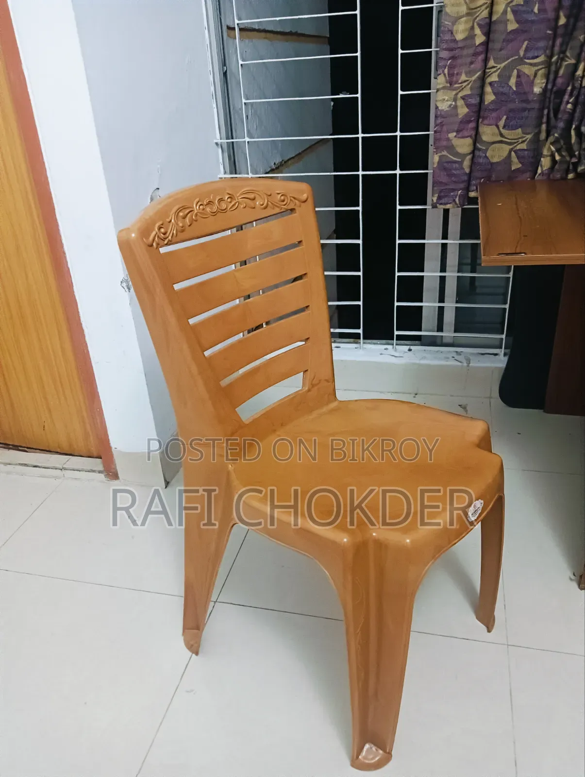 Reading Table and Chair