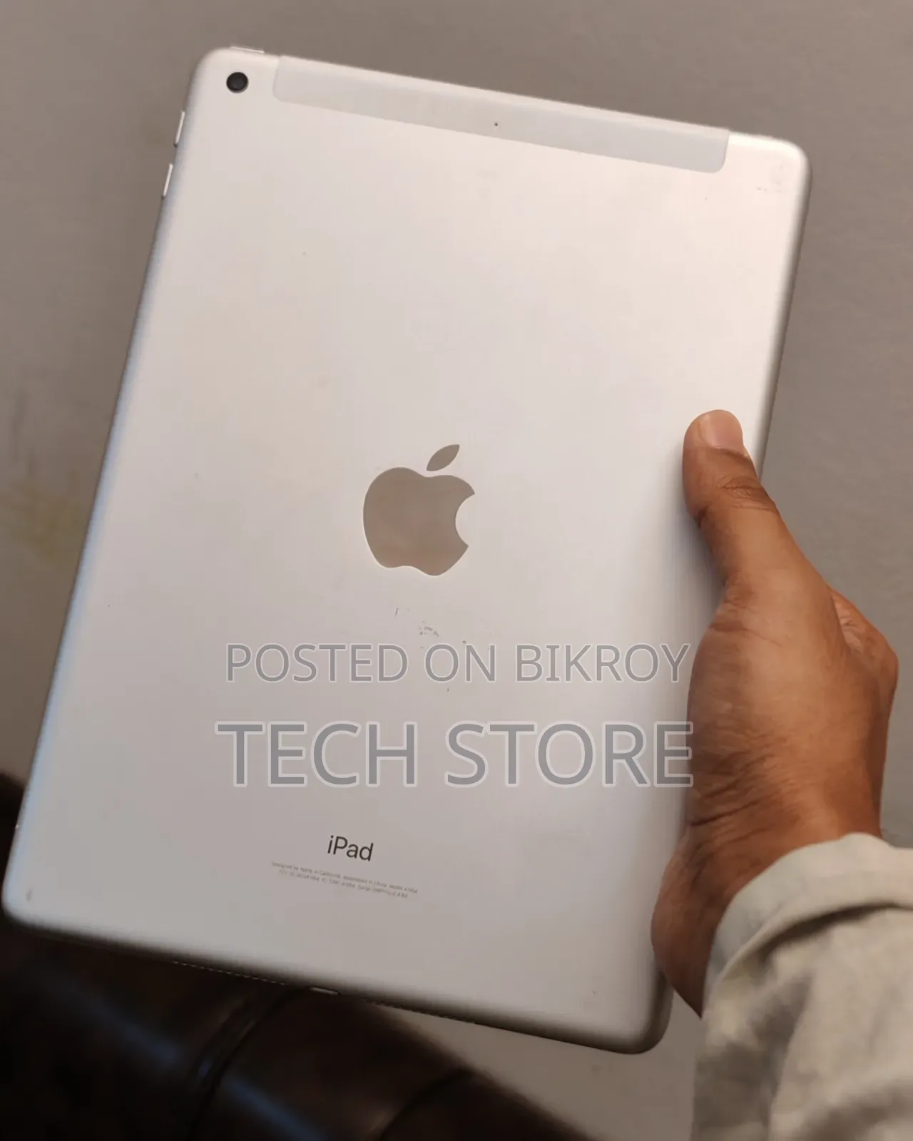 Apple iPad 9.7 32 GB White