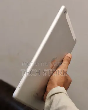 Apple iPad 9.7 32 GB White