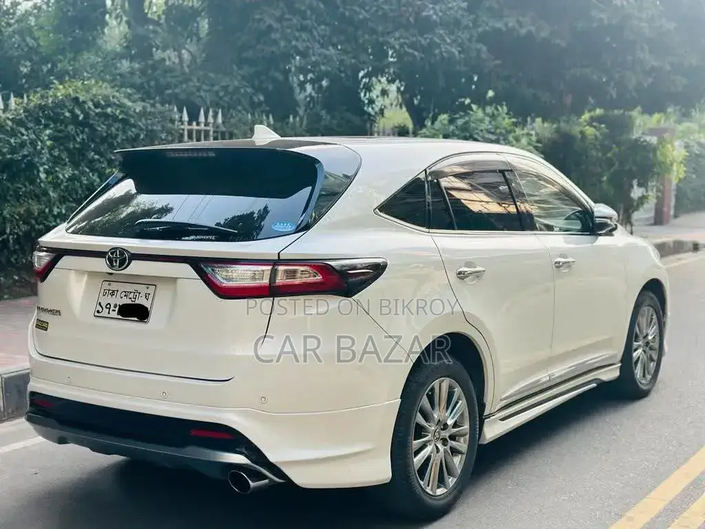 Toyota Harrier 2.0 2018 Pearl