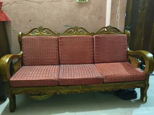 আকাশি কাঠের সোফা