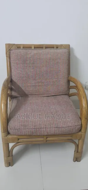Single Sofa (ব্যথের )