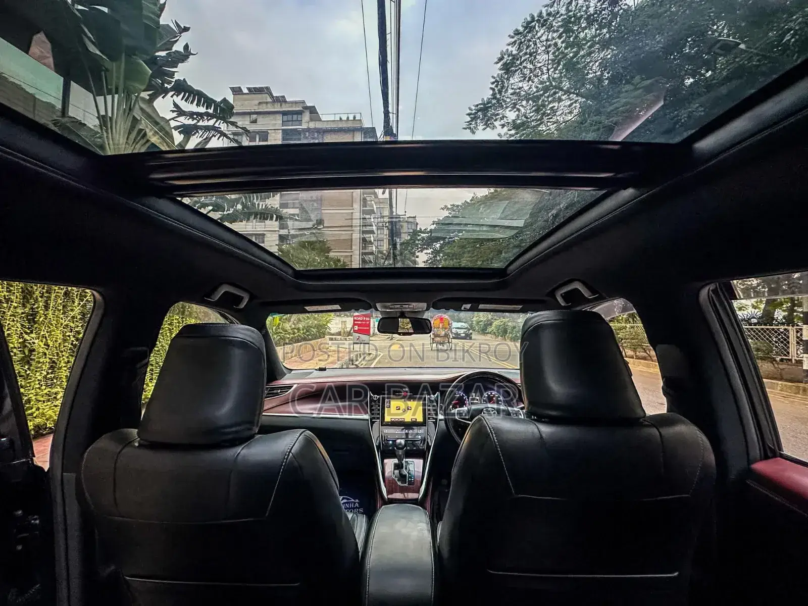Toyota Harrier 2.0 2014 Black