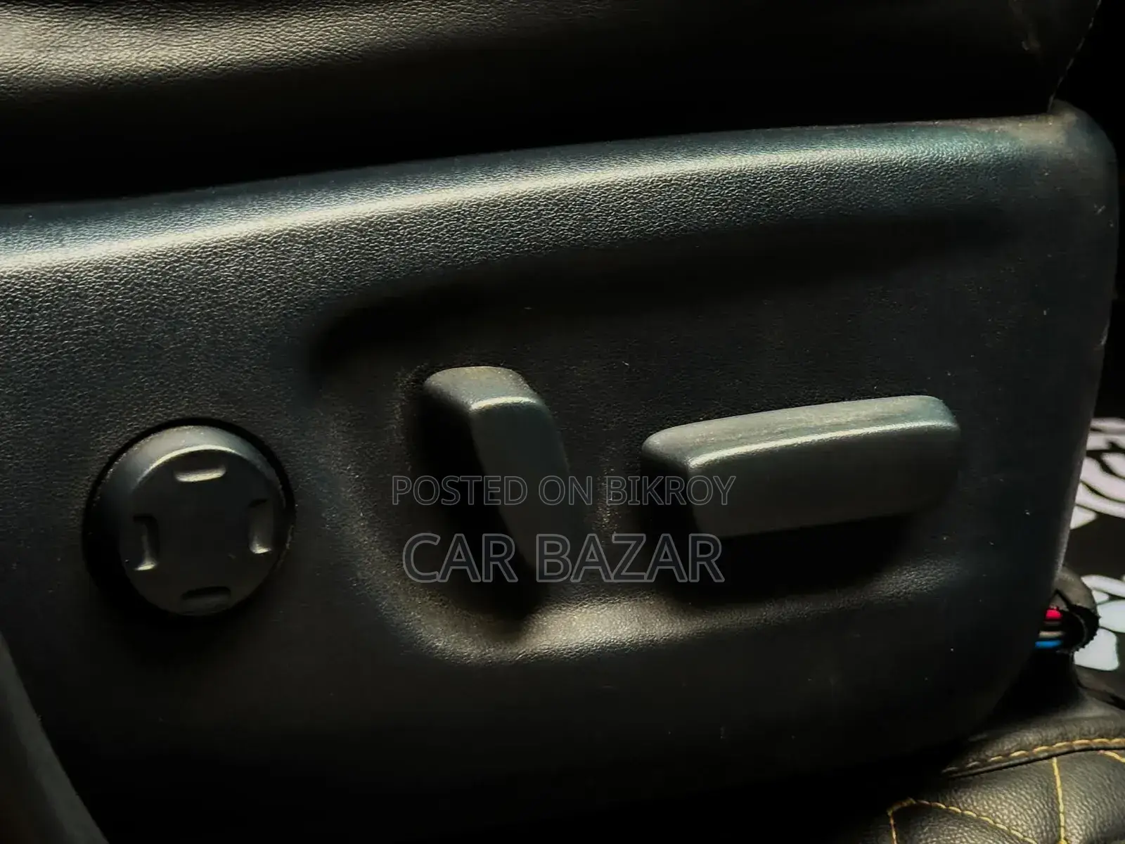 Toyota Harrier 2.0 2014 Black