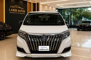 Toyota Esquire 1.8 FWD Hybrid (7 Seater) 2018 Pearl