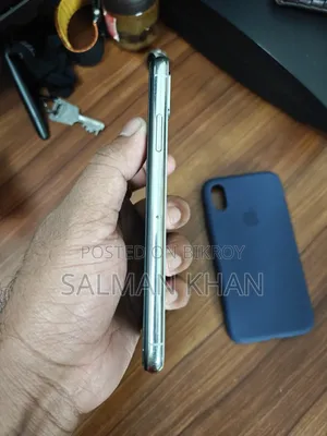 Apple iPhone X 64 GB White