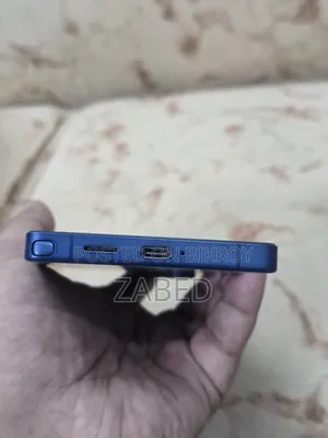নতুন মোবাইল ফোন ৫১২ জিবি ব্লু